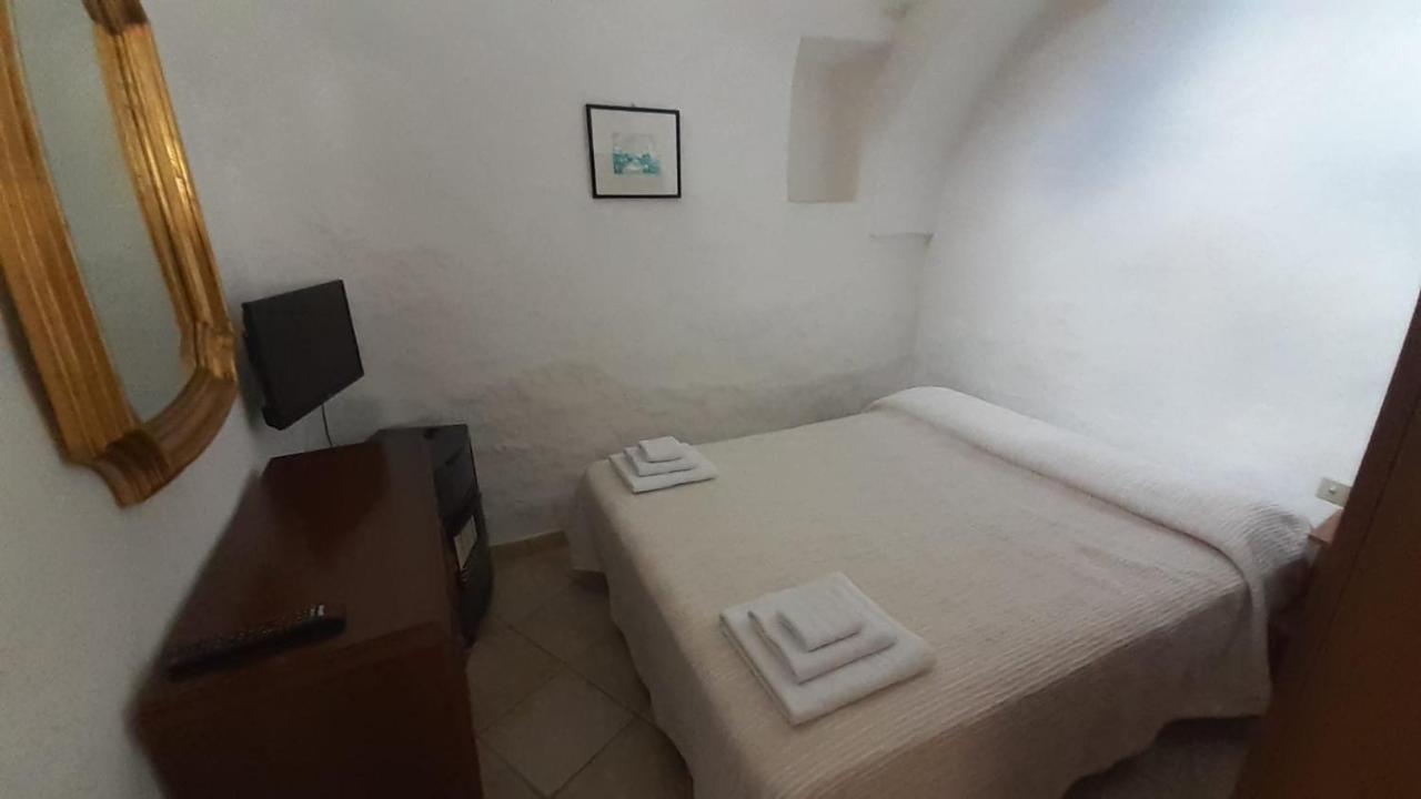Trullo Alberobello Vacanze Desa 2 Екстер'єр фото